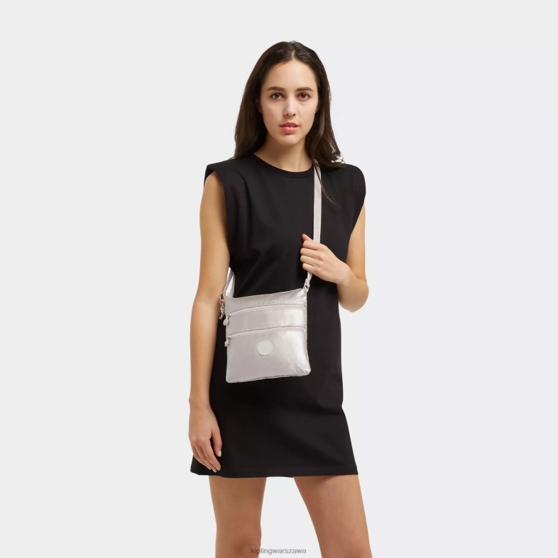 Kipling metaliczny blask dla obu płci Metaliczna mini torebka keiko na ramię PXR6L98